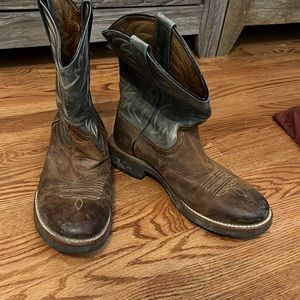 Mens ariat cowboy boots size 10.5D